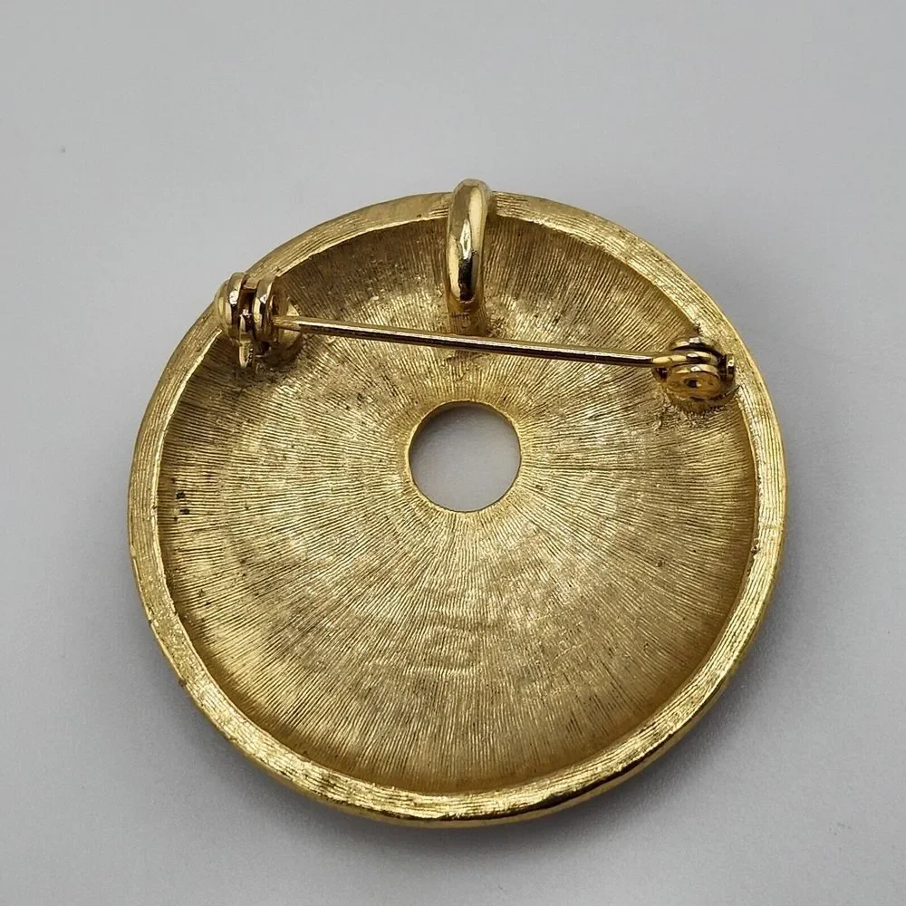 Vintage Brown‎ And Turquoise On Gold Tone Circle Brooch Pendant